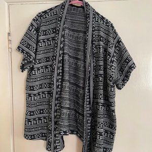 Black and white kimono